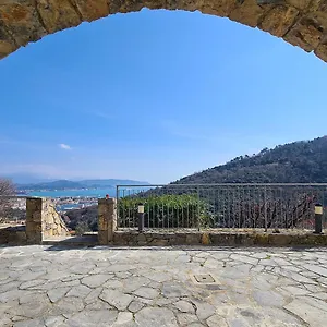 La Pietra 1 E La Pietra 2 Country house La Spezia